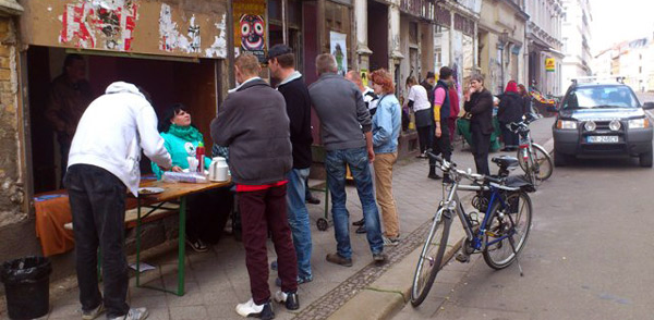 Foto von Leipziger Streetworkern und ihre Clienten